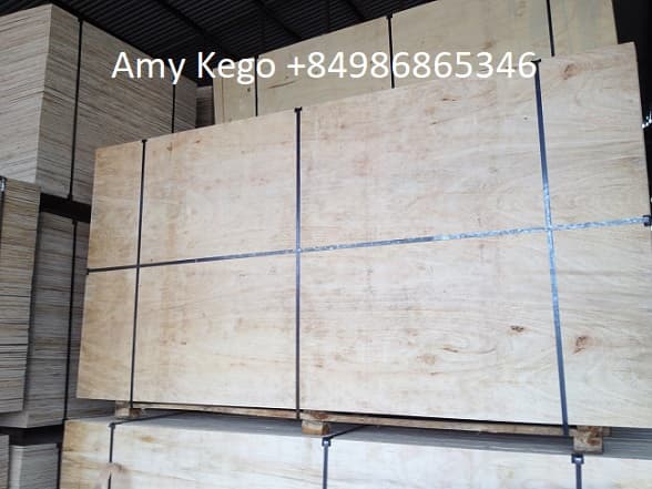 Packing Plywood 7mm 5 Plies Red and White Face